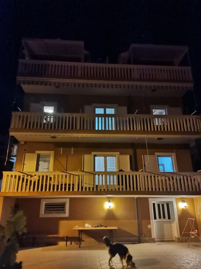 Iker Apartments Teodo Esterno foto